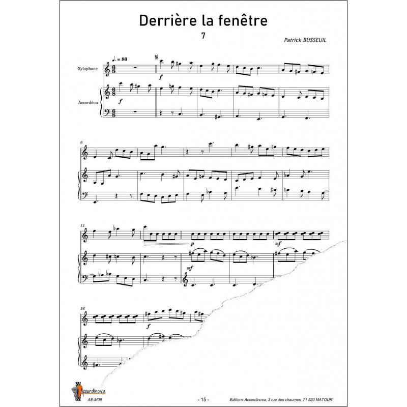 Derrière la fenêtre